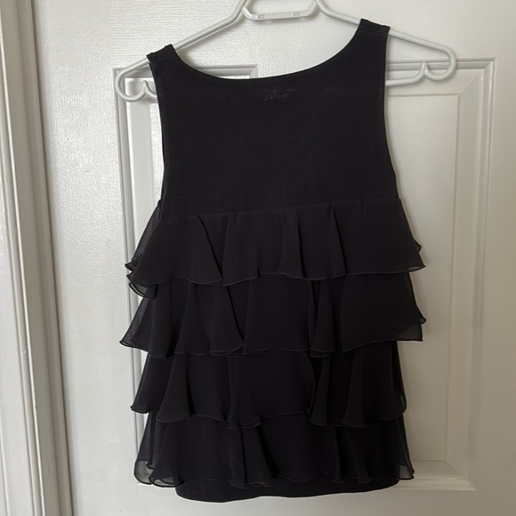 Espirit grey ruffle tank size S - Picture 2 of 2